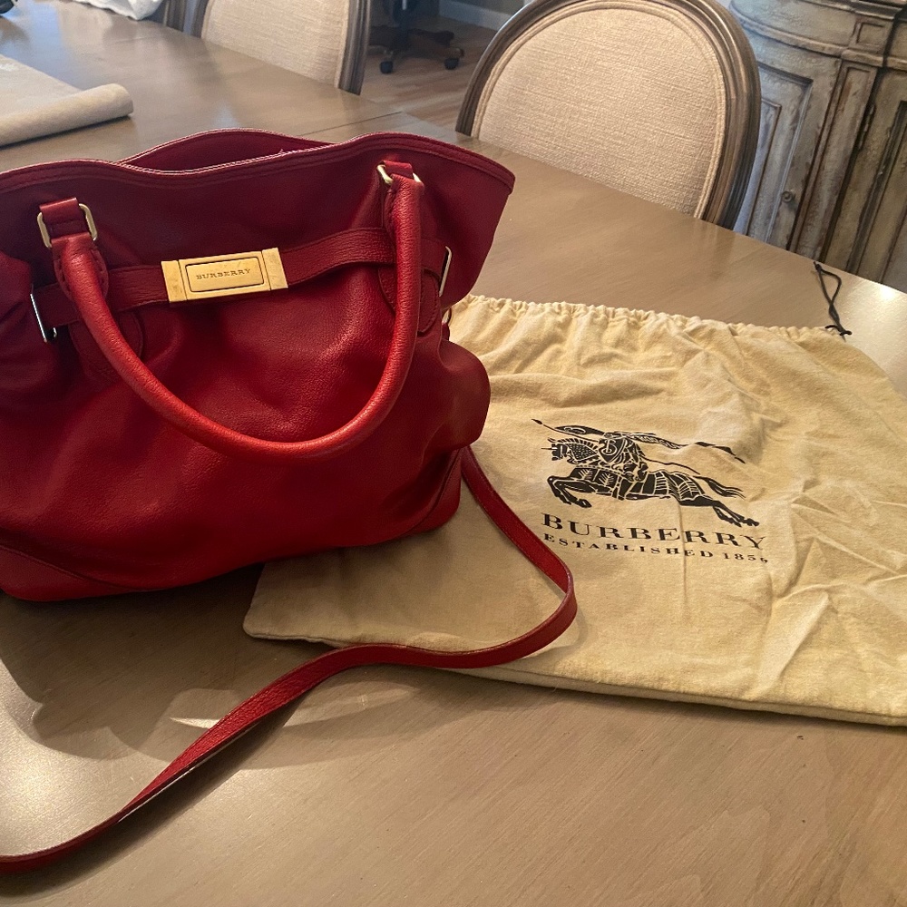 Burberry red bag